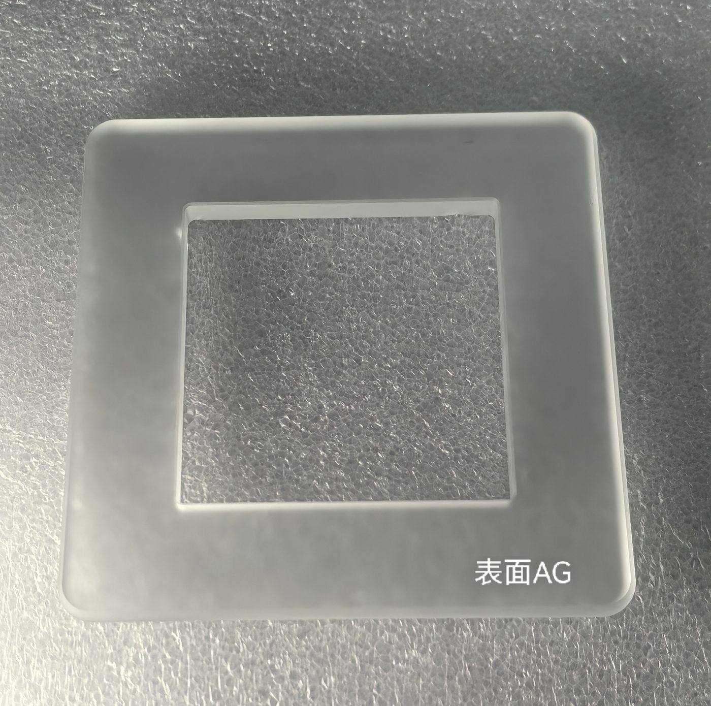 表面AG磨砂乳白玻璃